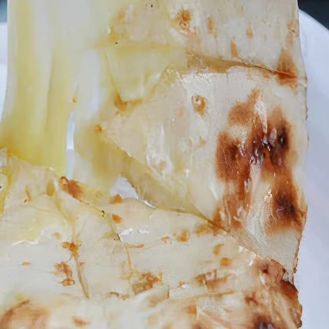 Cheese Naan.
